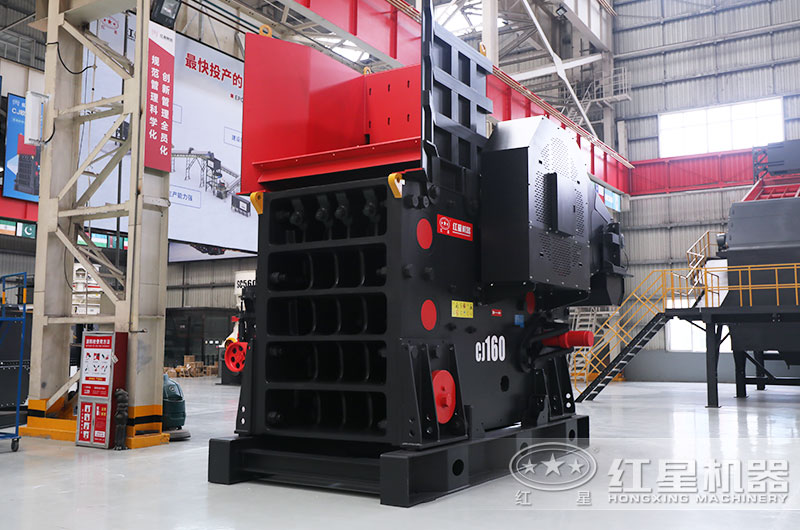 礦石破碎機(jī)多少錢一臺？大型機(jī)器型號